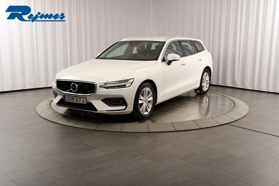 Volvo V60 D3 Momentum Advanced Edition