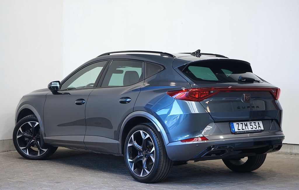 Cupra Formentor 1.5 TSI Automat Cockpit Carplay B-kamera 150hk