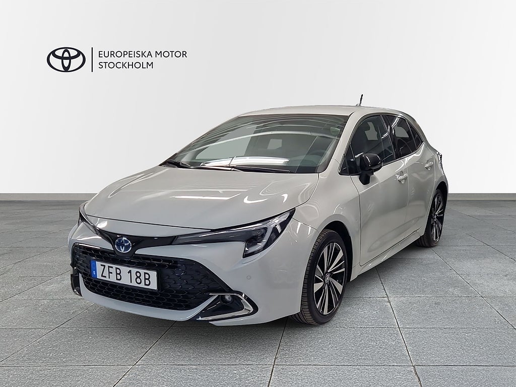 Toyota Corolla 1,8 HYBRID 5D STYLE / GARANTI 