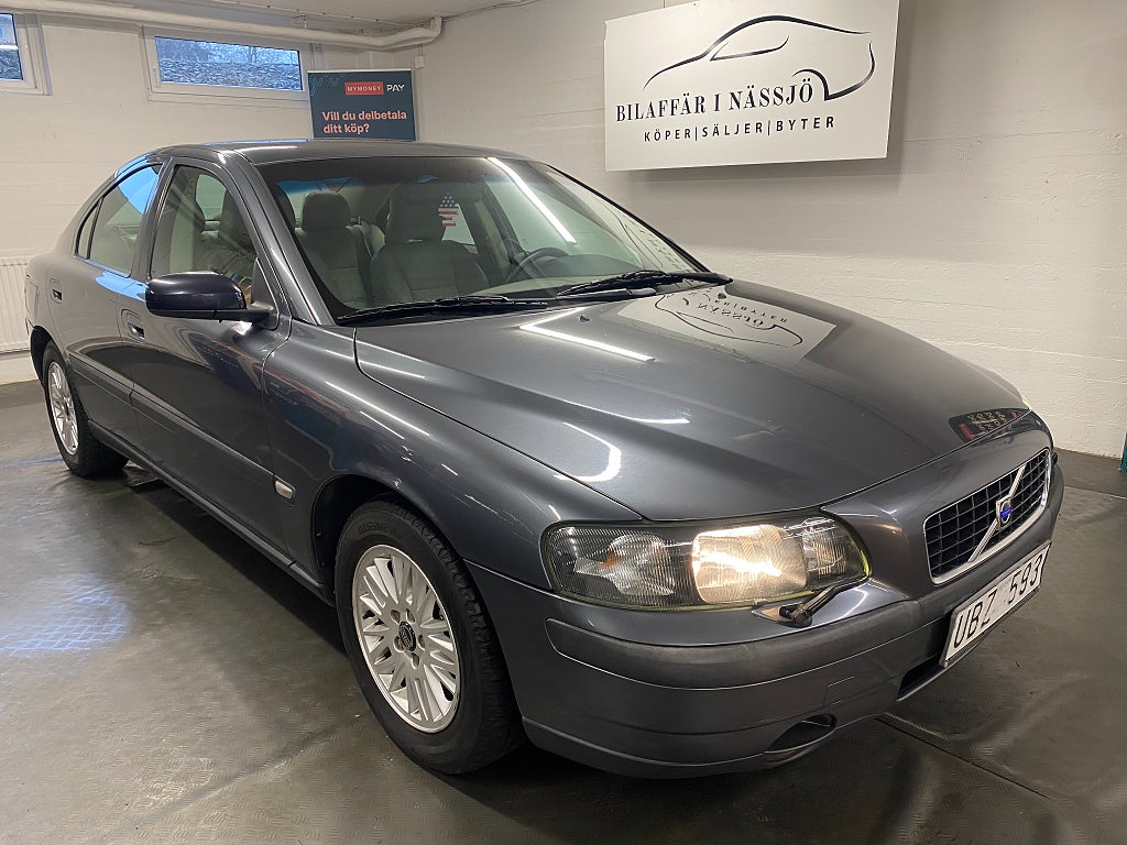 Volvo S60 2.4 Ny kamrem Ny besiktning