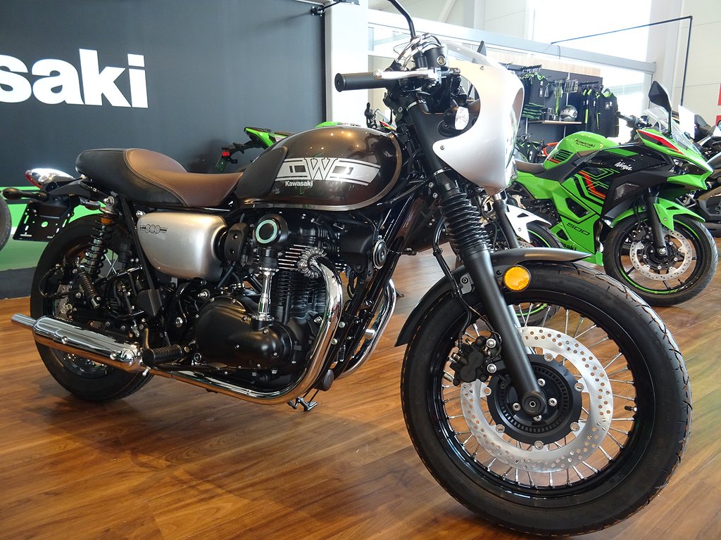 Kawasaki W800 CAFE 