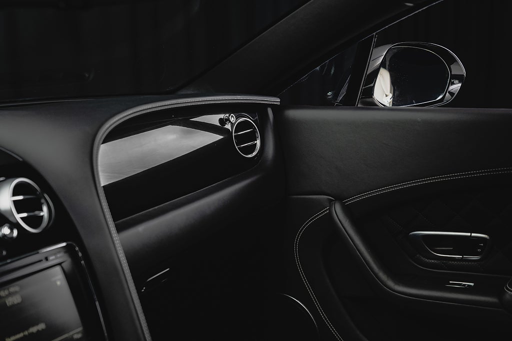 Gallery image 13 of 14