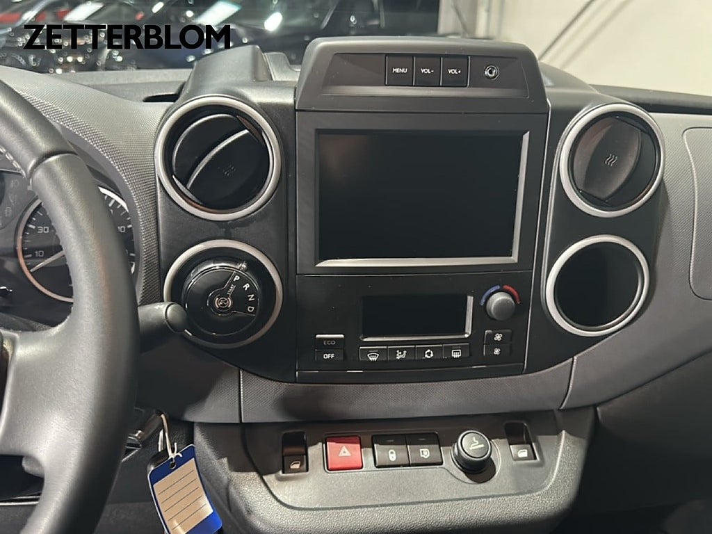 Transportbil - Skåp Peugeot Partner 14 av 16