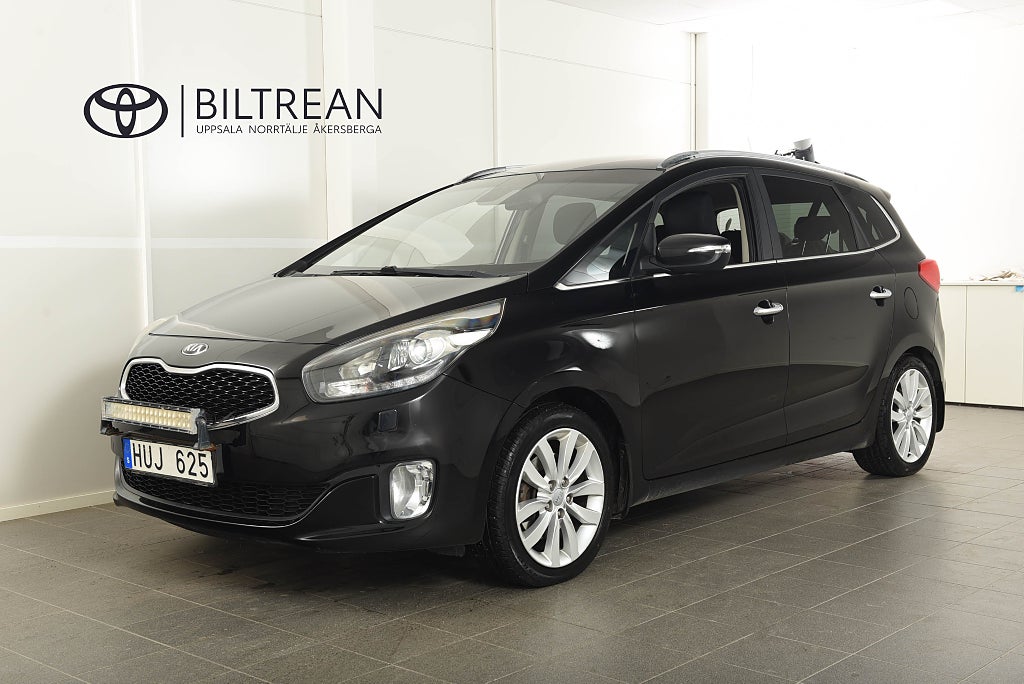 Kia Carens 1.7 CRDi 7-sits M-värmare Drag V-hjul