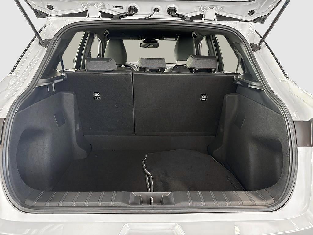 Lexus LBX 2025 - miniatyr 10