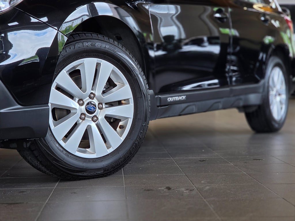 Subaru Outback 2.0 4WD Lineartronic / Backkamera /