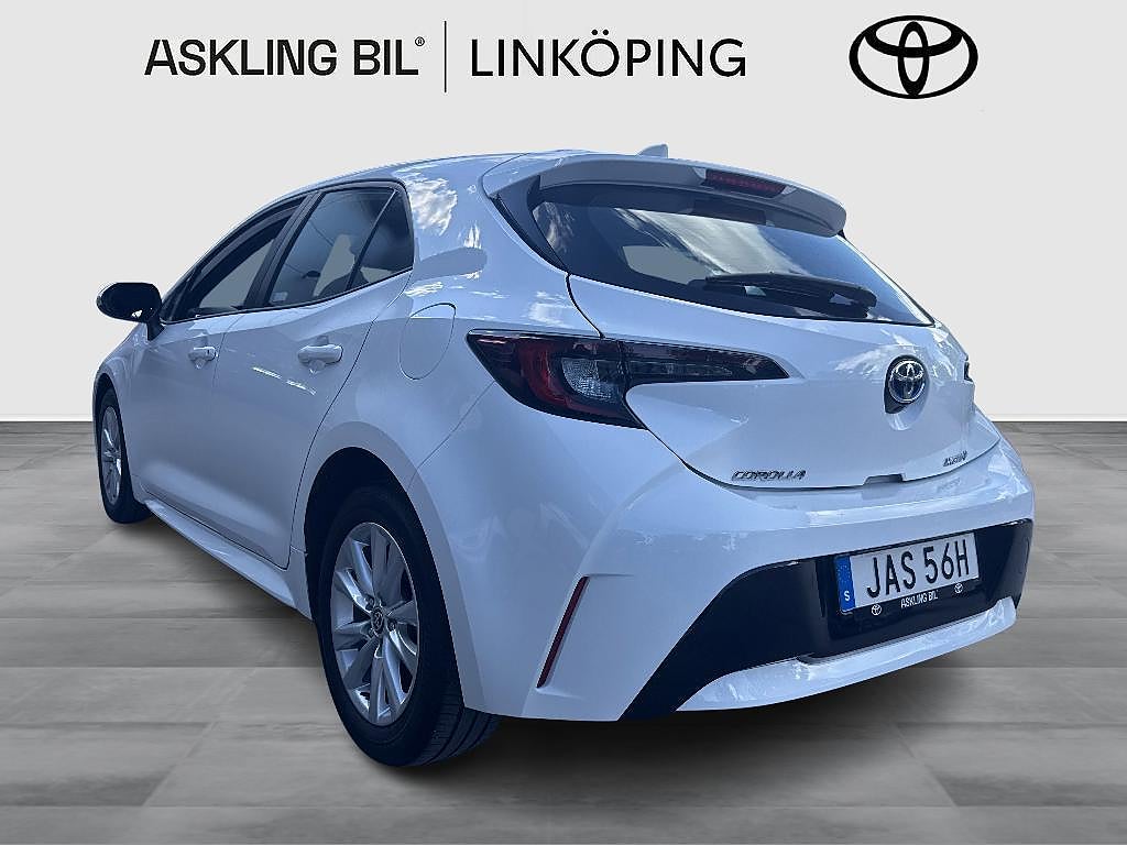 Toyota Corolla 2024 - miniatyr 3
