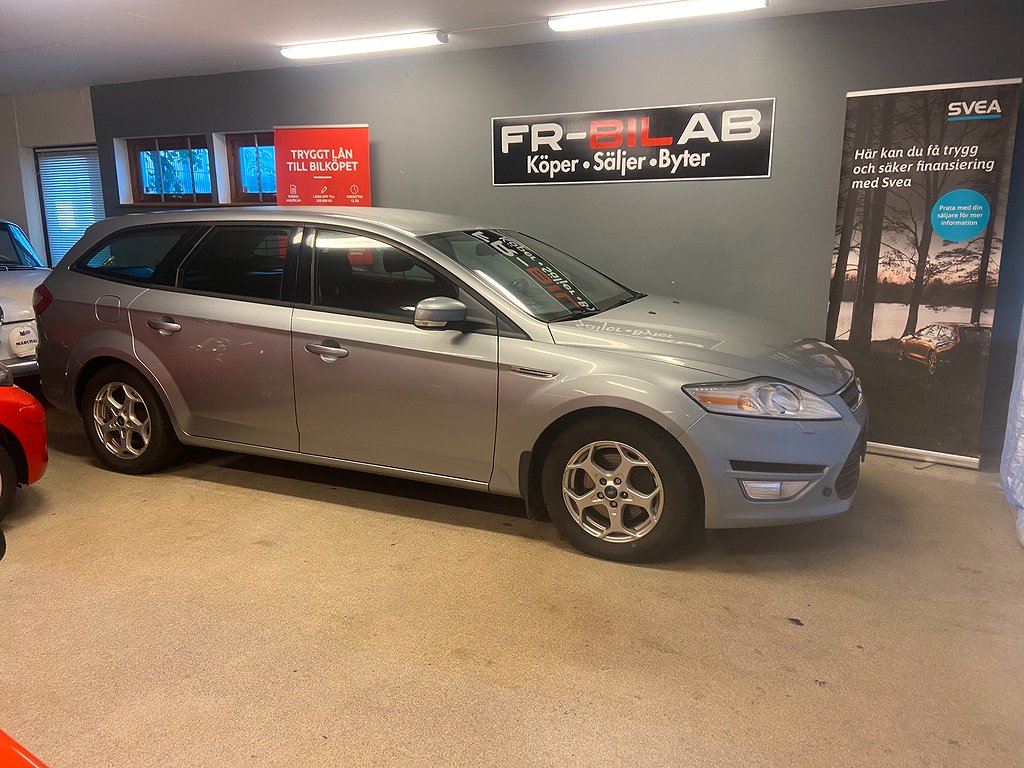 Ford Mondeo 1.6 TDCi Trend Euro 5 Årsskatt1103 kr en-ägare 