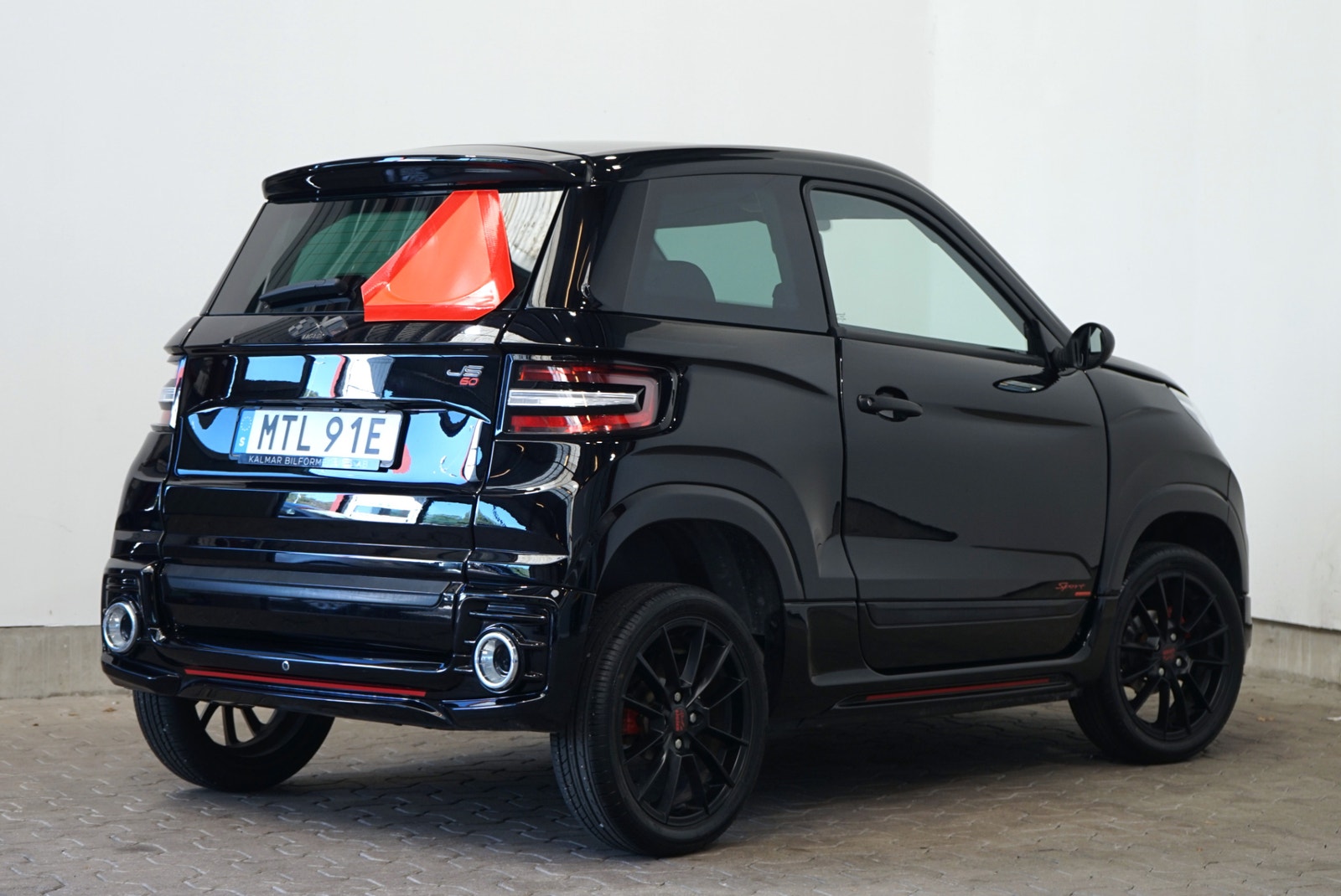 Ligier JS60 0.5 B-Kamera Carplay 8hk 2022 - miniatyr 4