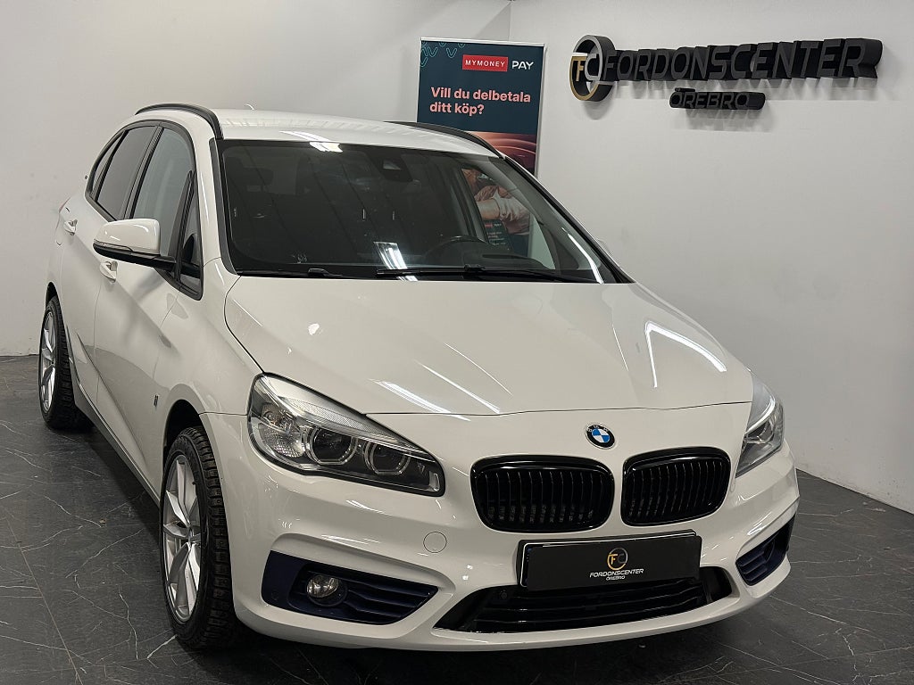 BMW 225xe Active Tourer AWD HUD NAVI Adaptiv farth Rattvärme