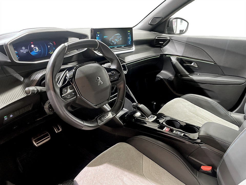Bild på Peugeot E-2008 GT 50kWh 136hk Aut - B-KAMERA, CARPLAY