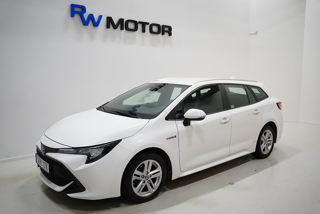 Toyota Corolla Touring Sports Hybrid 122hk M-värm B-kamera