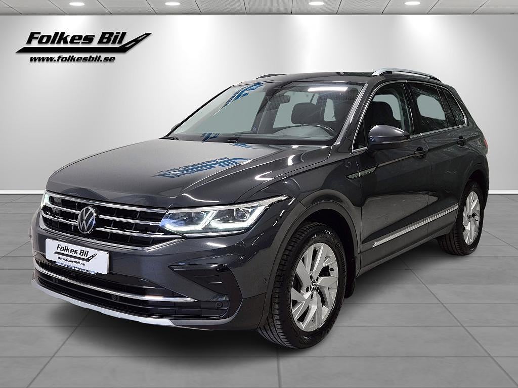 Volkswagen Tiguan Elegance 2.0 TDI 200 hk DSG 4Motion Vhjul Drag Parkv