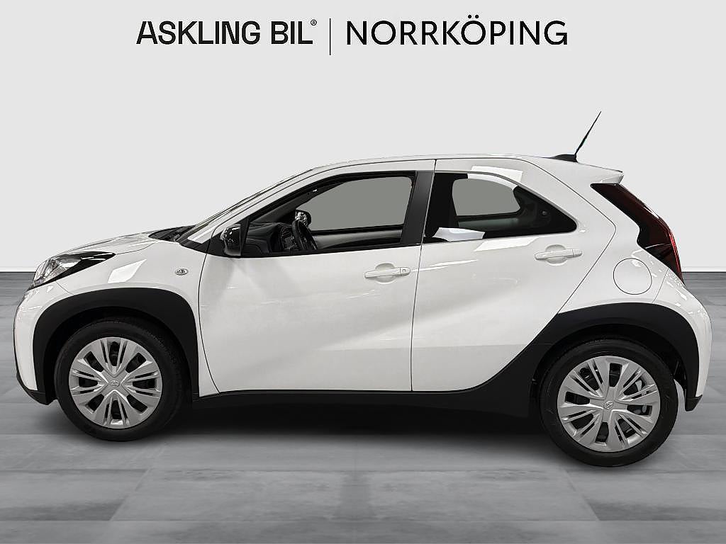Toyota Aygo 2023 - miniatyr 3