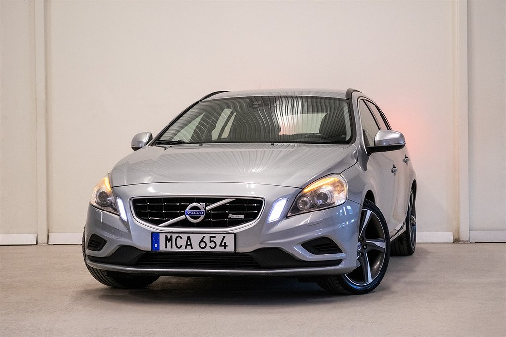 Volvo V60 D3 R-Design D-värm Drag 2 Ägare 163hk