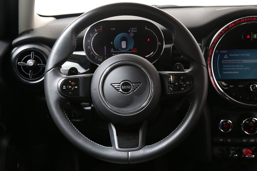 MINI Cooper S Experience 178hk Aut 5-dörrars Navi CarPlay Kamera 2024