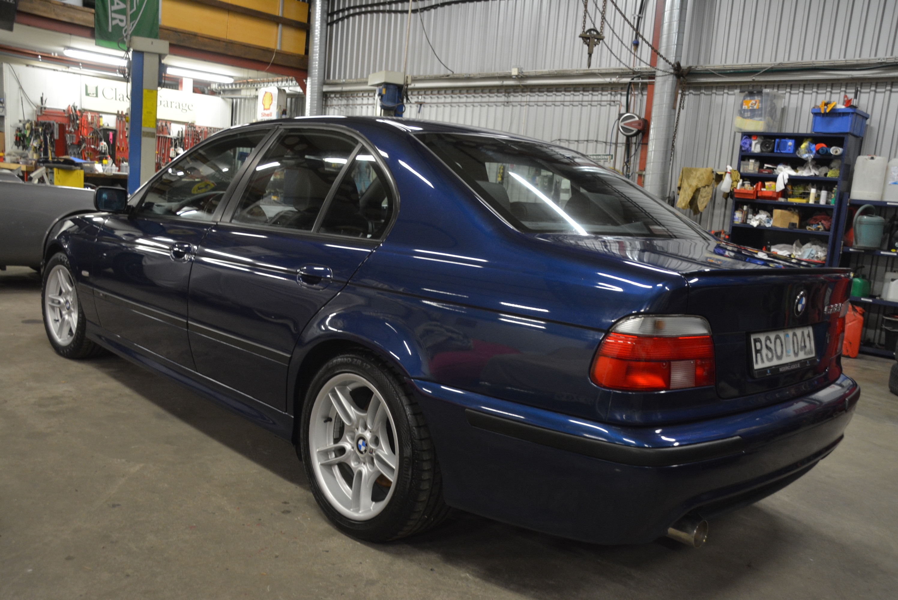BMW 528 i Sedan M Sport 193hk 2001, photo 6/42