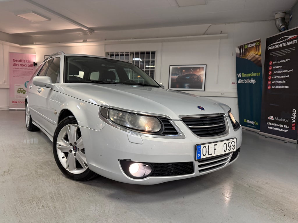 Saab 9-5 SportCombi 2.3t Vector ** Automat ** Ny Bess 