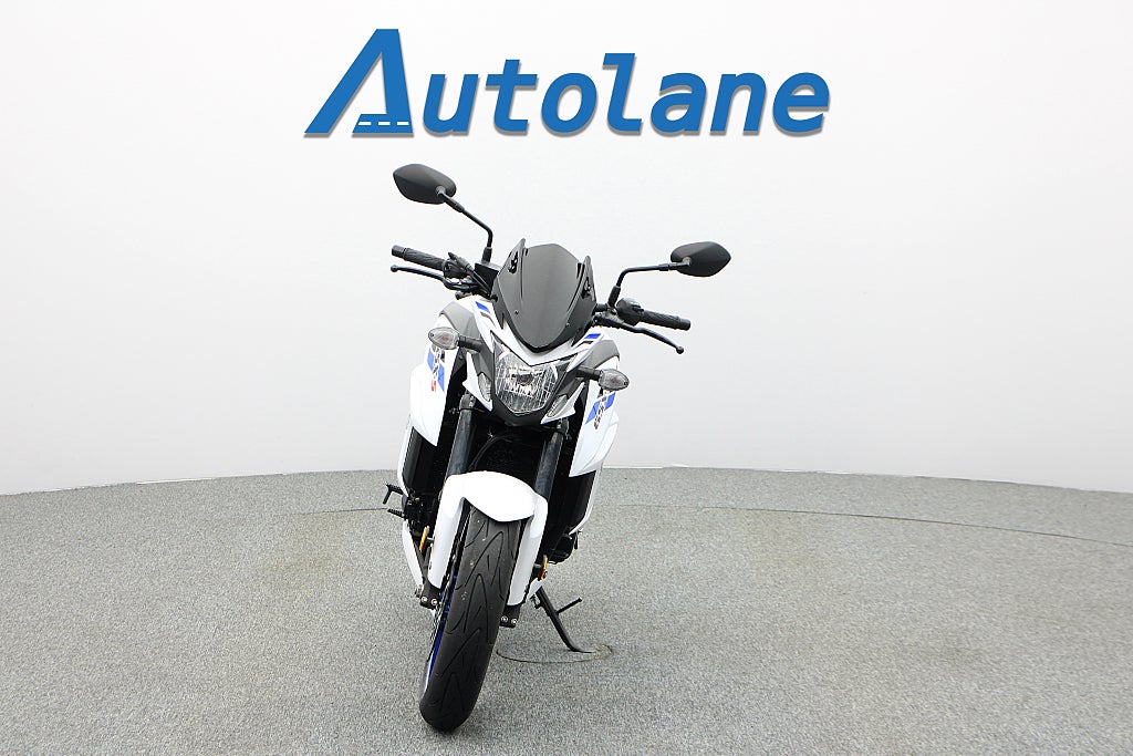 Suzuki GSX-S750 * SC Project Ventiler kontrollerade!