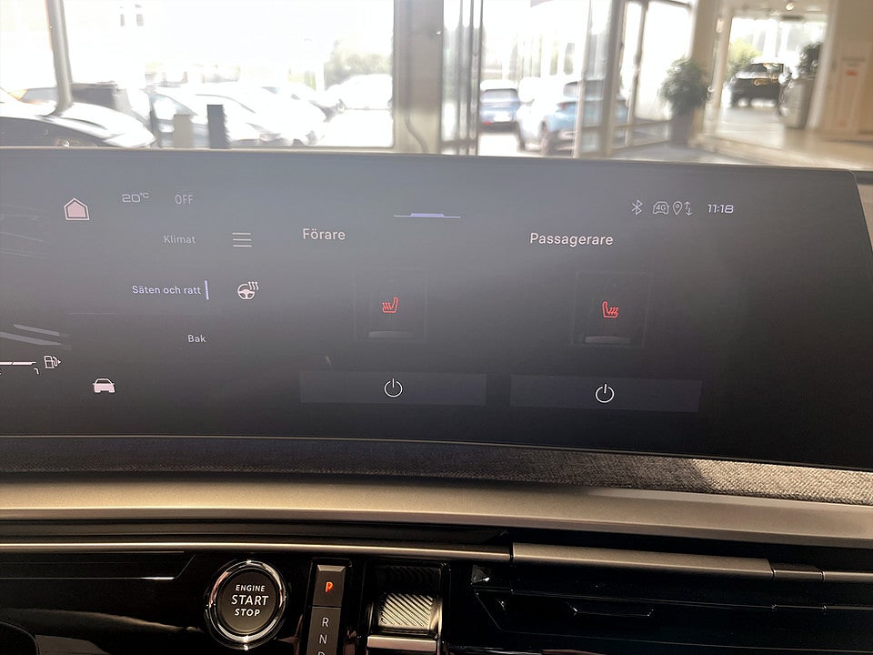 Bild på Peugeot 5008 GT Hybrid 145hk Aut 7-SITS B-KAMERA CARPLAY