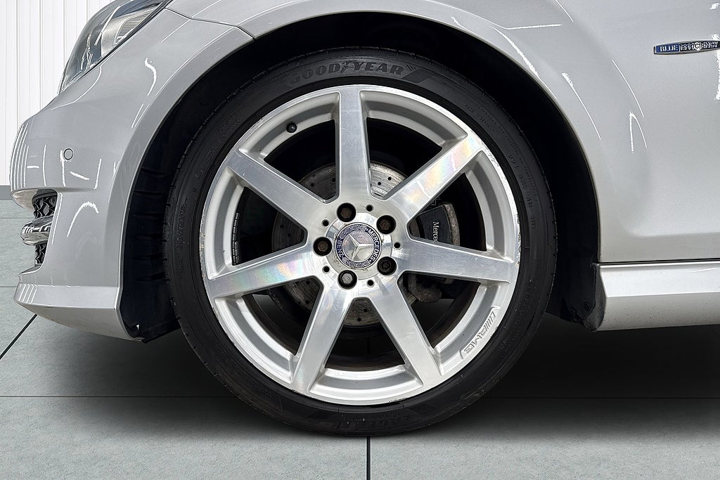 Mercedes-Benz C 2012