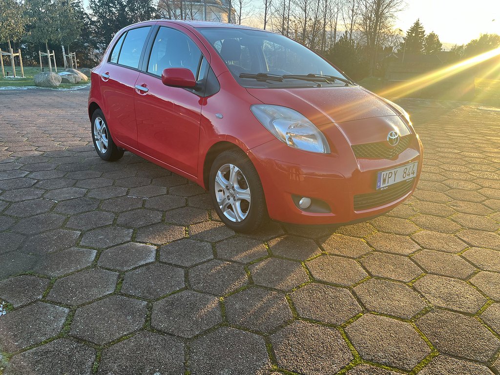 Toyota Yaris 5-dörrar 1.33 Dual VVT-i Euro 5