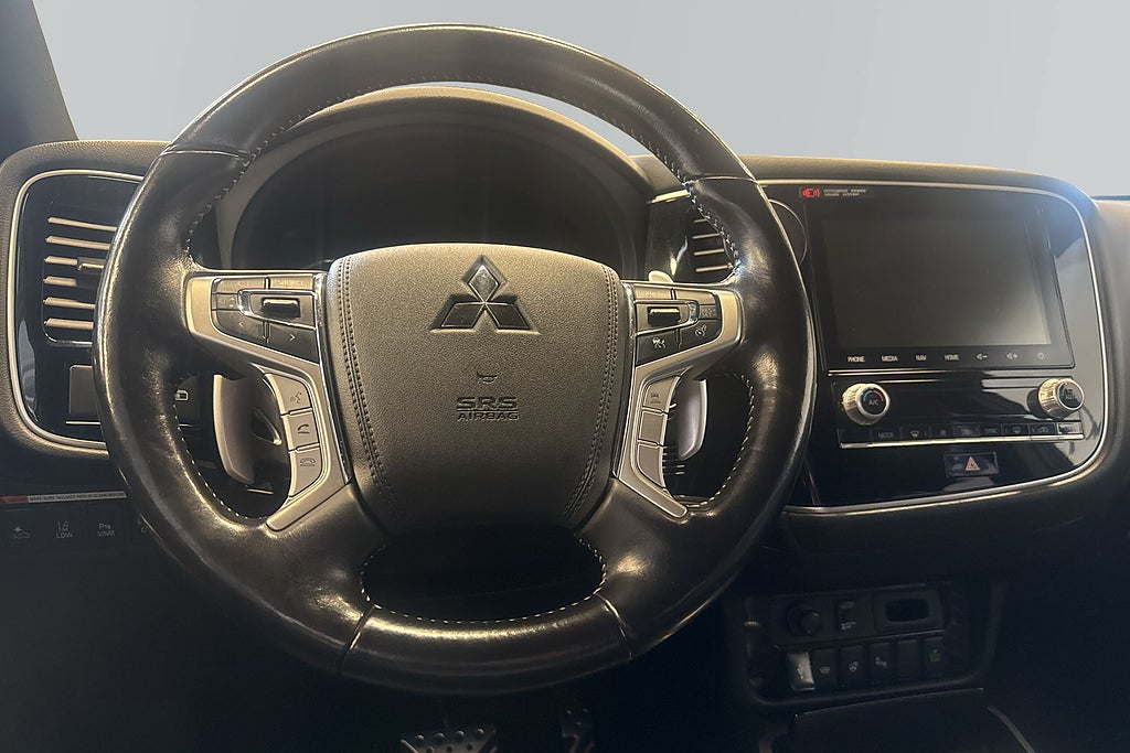 Mitsubishi Outlander 2020