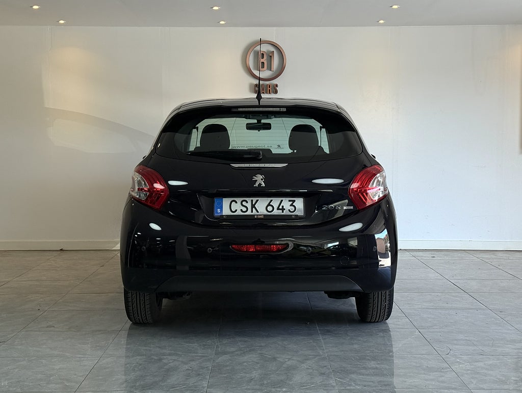 Peugeot 208  1.4 e-HDi EGS AUTOMAT NYBES P-SENSORER KAMREMBYTT
