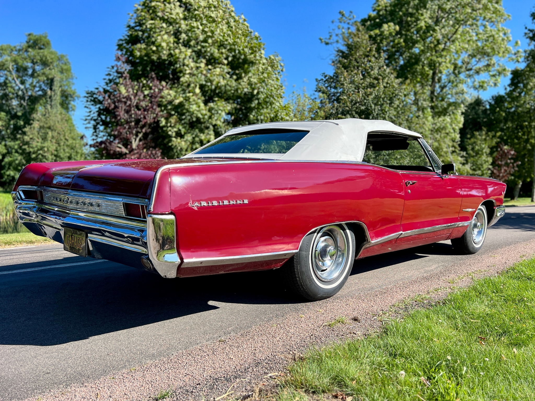 Pontiac Parisienne Convertible 1965, bild 3/35