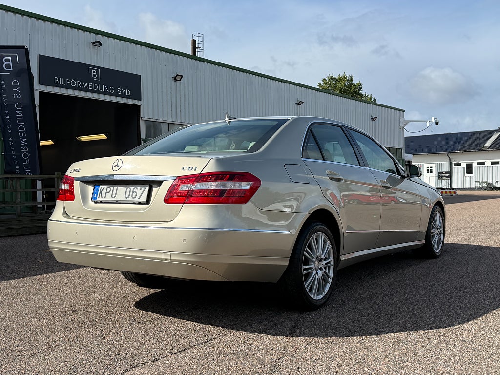 Mercedes-Benz E 250 CDI BlueEFFICIENCY 5G-Tronic Elegance Line