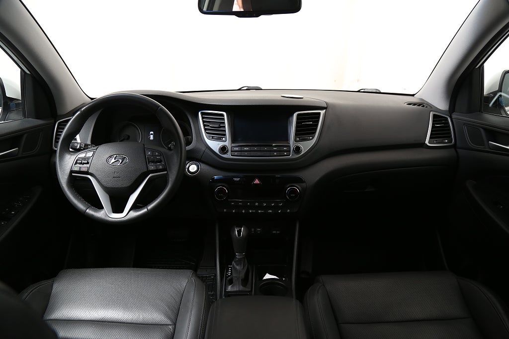 Hyundai Tucson 1,6 T-GDI Premium AWD Aut Pano Skinn 1ägare Motorv Drag 2018