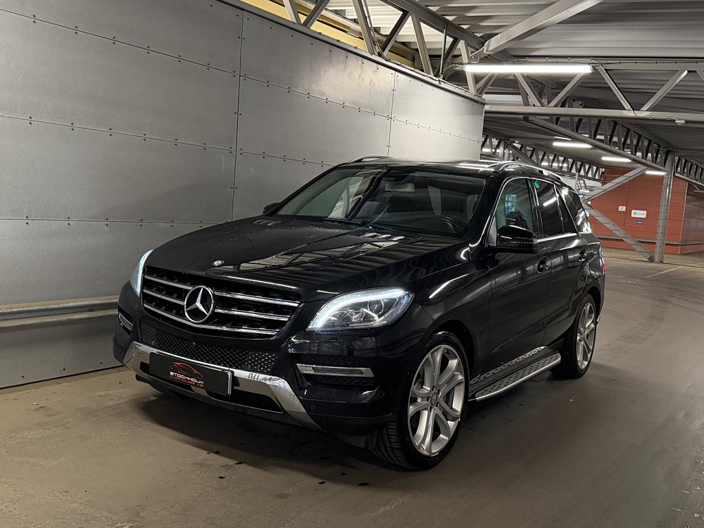 Mercedes-Benz ML 350 BlueTEC SportDesign Panoramatak AIRMATIC 360 Kamera