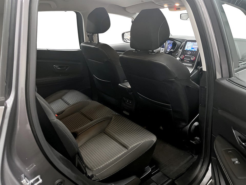 Bild på Renault Grand Scénic Zen 1.3 TCe 140hk Aut - 7-SITS, NAVI