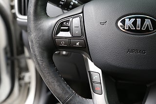 Halvkombi Kia Rio 15 av 23