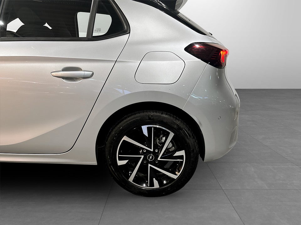 Bild på Opel Corsa GS 1.2 PT 100hk Aut B-KAMERA CARPLAY RATTVÄRME