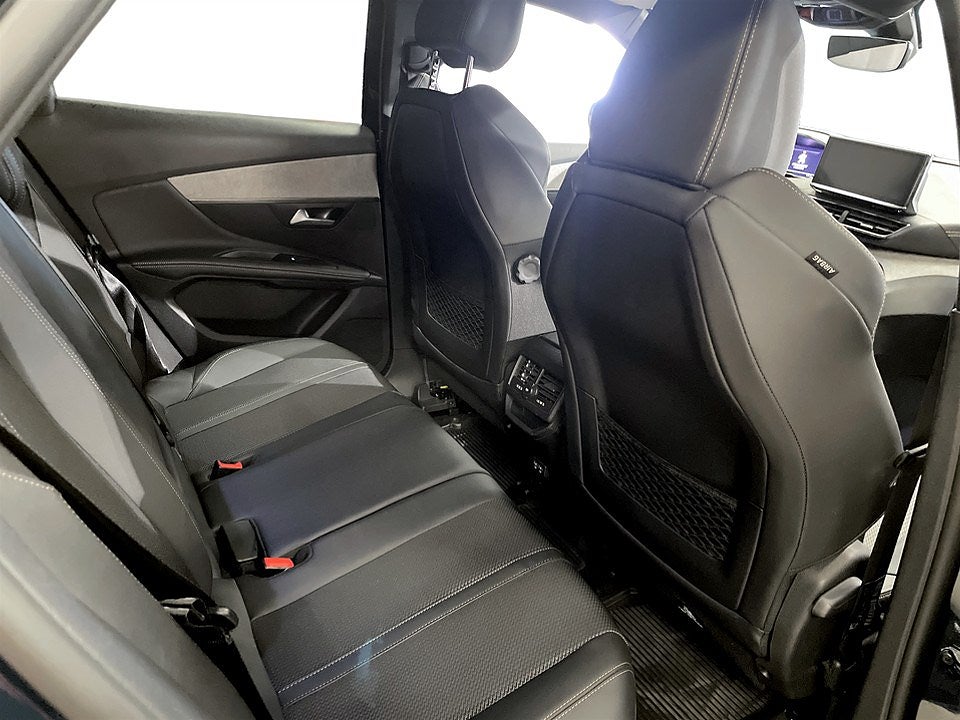 Bild på Peugeot 3008 GT 1.2 PT 130hk Aut - B-KAMERA, CARPLAY