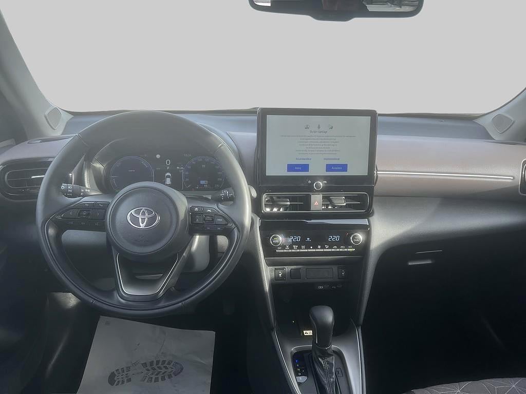 Toyota Yaris Cross 2025 - miniatyr 8