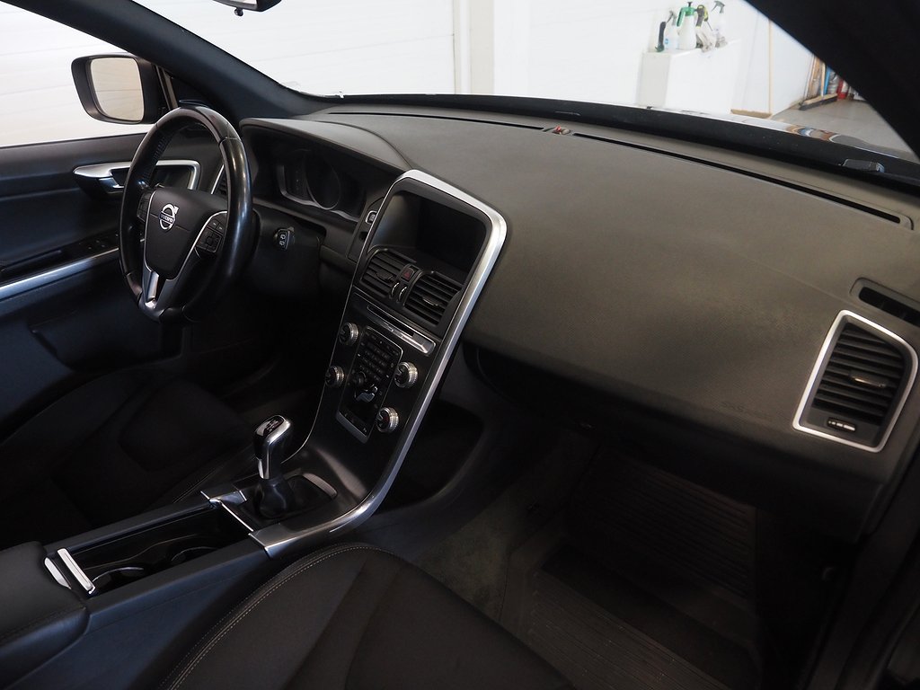 Volvo XC60 D3 150hk Momentum | D-värm | 2016
