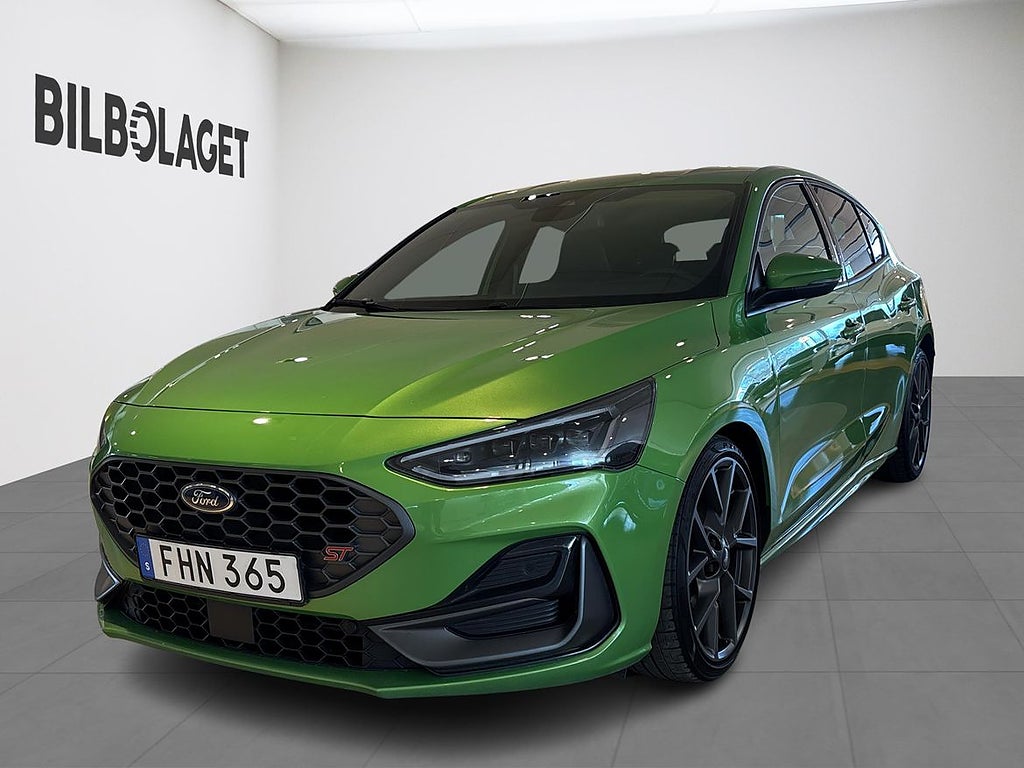 Ford Focus 2.3 280 ST X A Edition.5-d