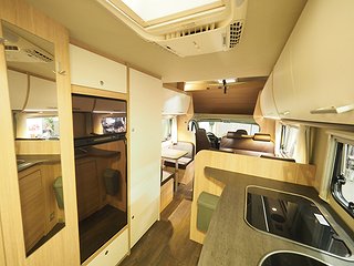 Husbil-alkov Capron Sunlight A 72 7 av 19
