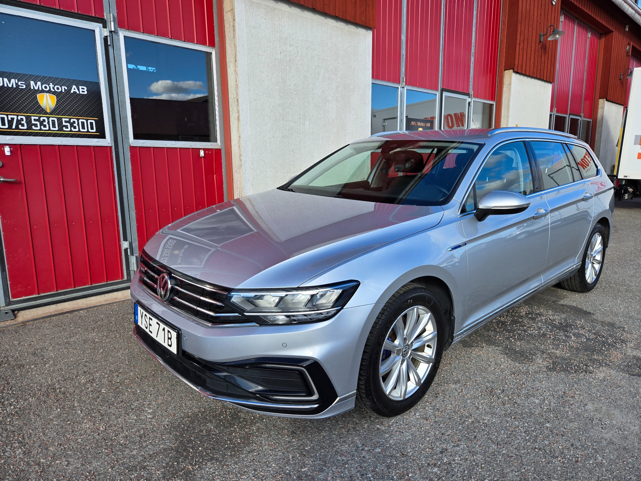Volkswagen Passat 2019, bild 5/10