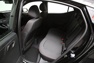 Halvkombi Hyundai i10 7 av 21