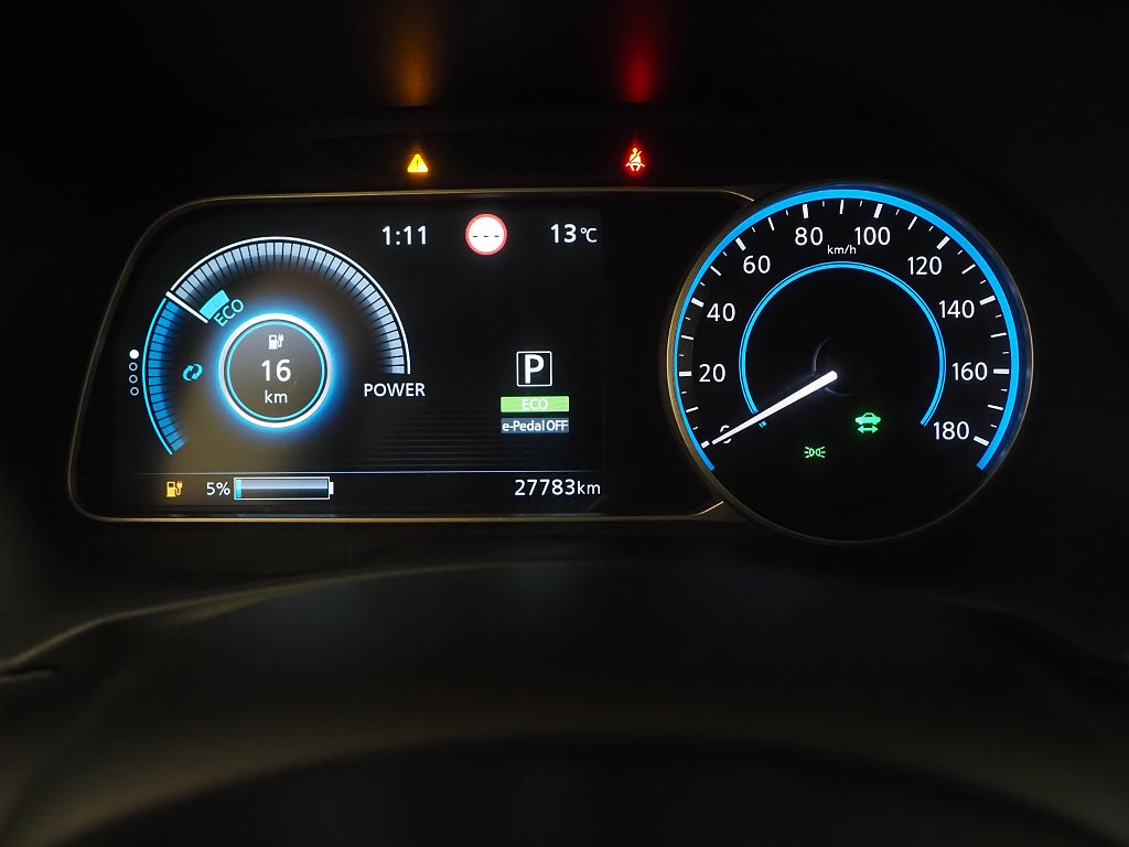 Nissan Leaf 40 kWh 150hk Acenta | Backkamera | Rattvärme | 2022