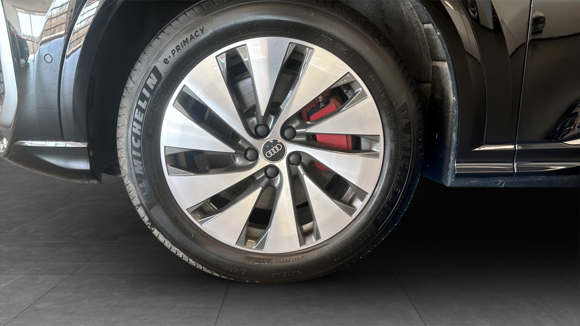 Audi Q5 Laddhybrid 367 HK S-line 2025, photo 7/10