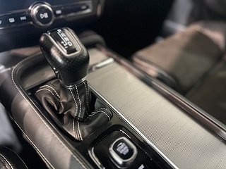 Volvo S90 D5 AWD R-Design Drag Pano Kamera Dvärm GPS VoC SoV