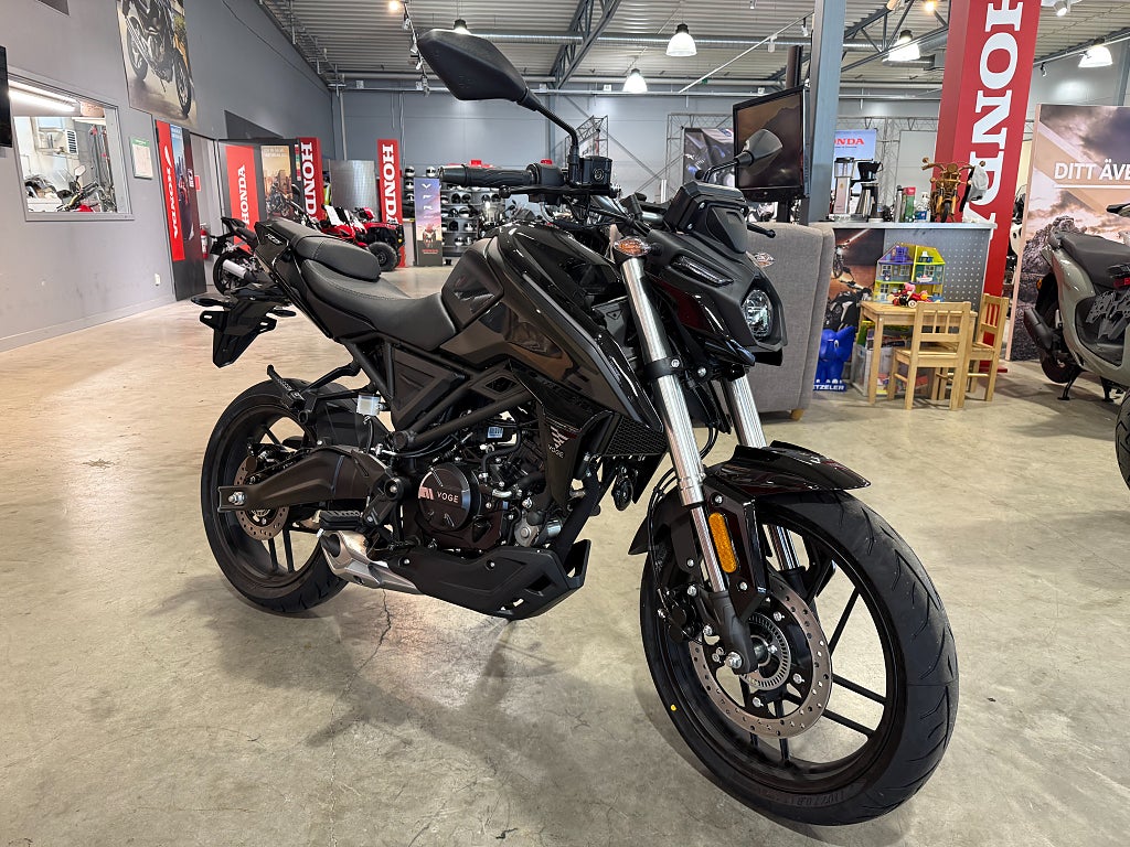 Voge R125 #FÖRBOKA FÖR LEV TILL VÅREN# 