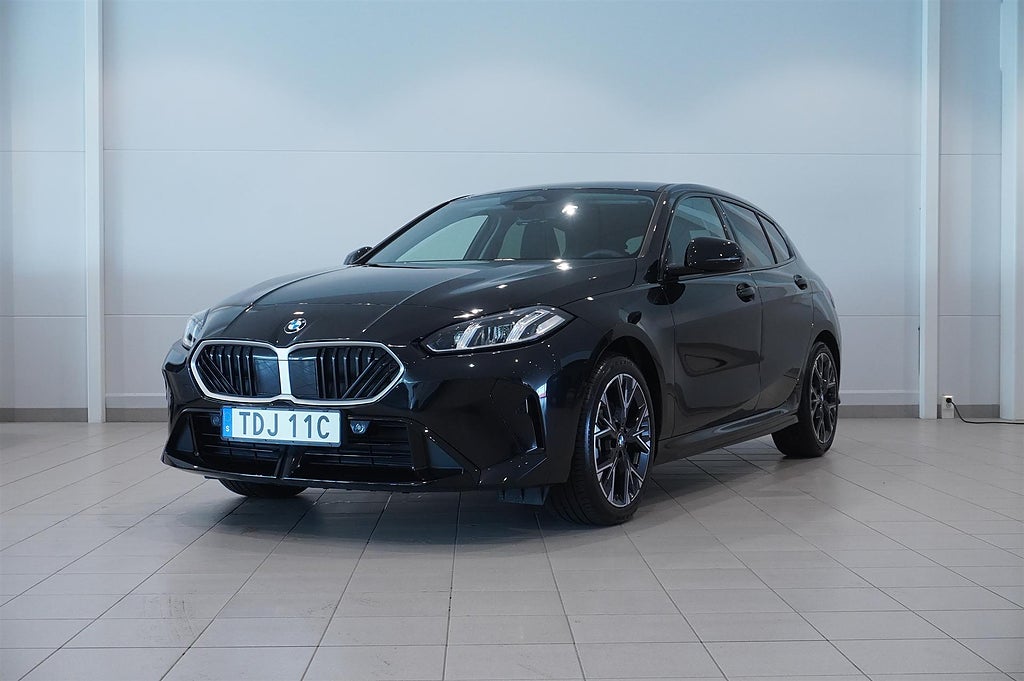 BMW 120 M-Sport Design Navigation Automat Rattvärme