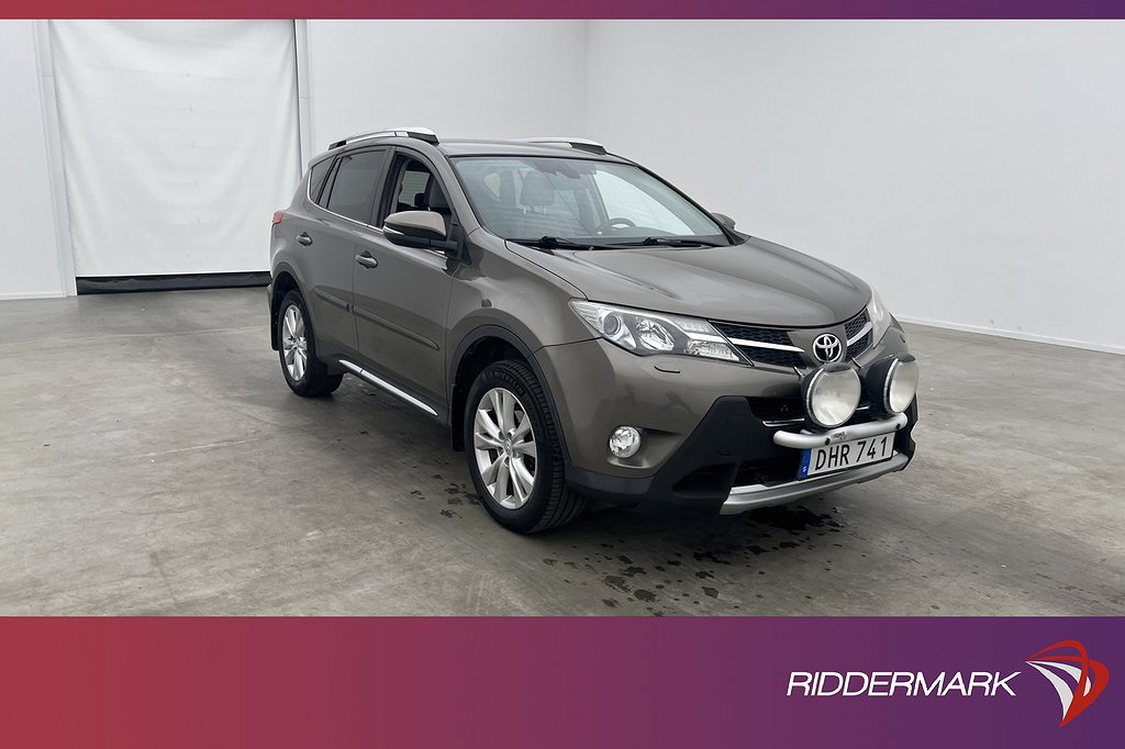 Toyota RAV4 2.2 4x4 150hk Executive Kamera Navi Skinn Drag