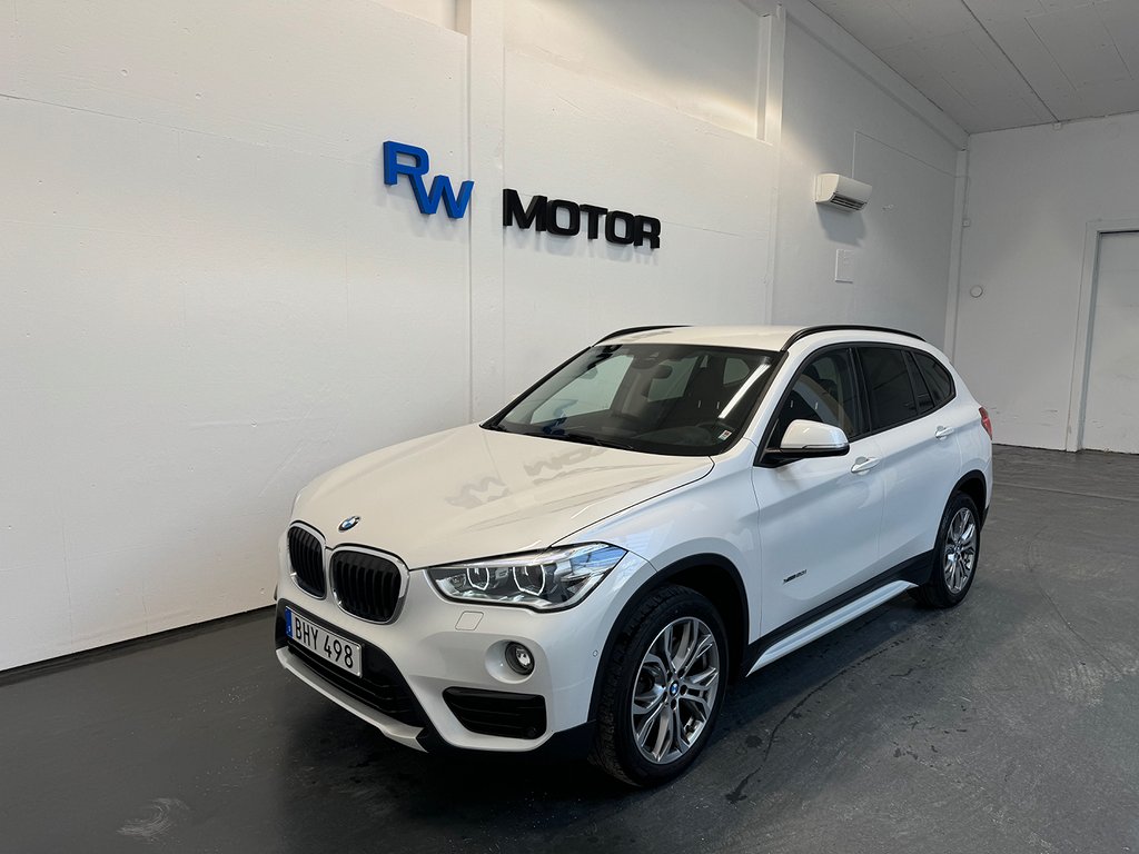 BMW X1 xDrive20i 192hk Sport Line B-kamera HUD Navi Värmare 