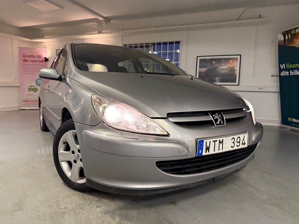 Peugeot 307  13000 Mil ** Ny besiktad 